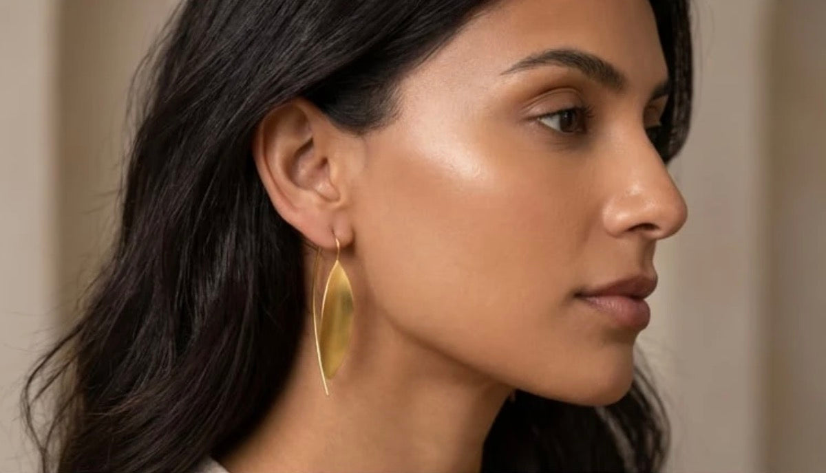 Golden Sway Drops Earrings